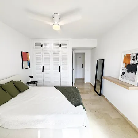 Urban Oasis ماربيا